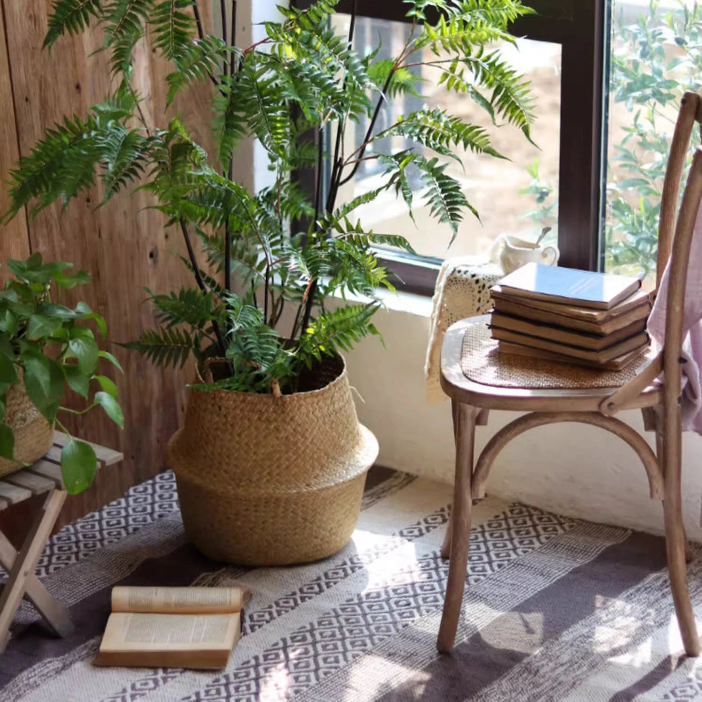 Large Foldable Seagrass Belly Basket