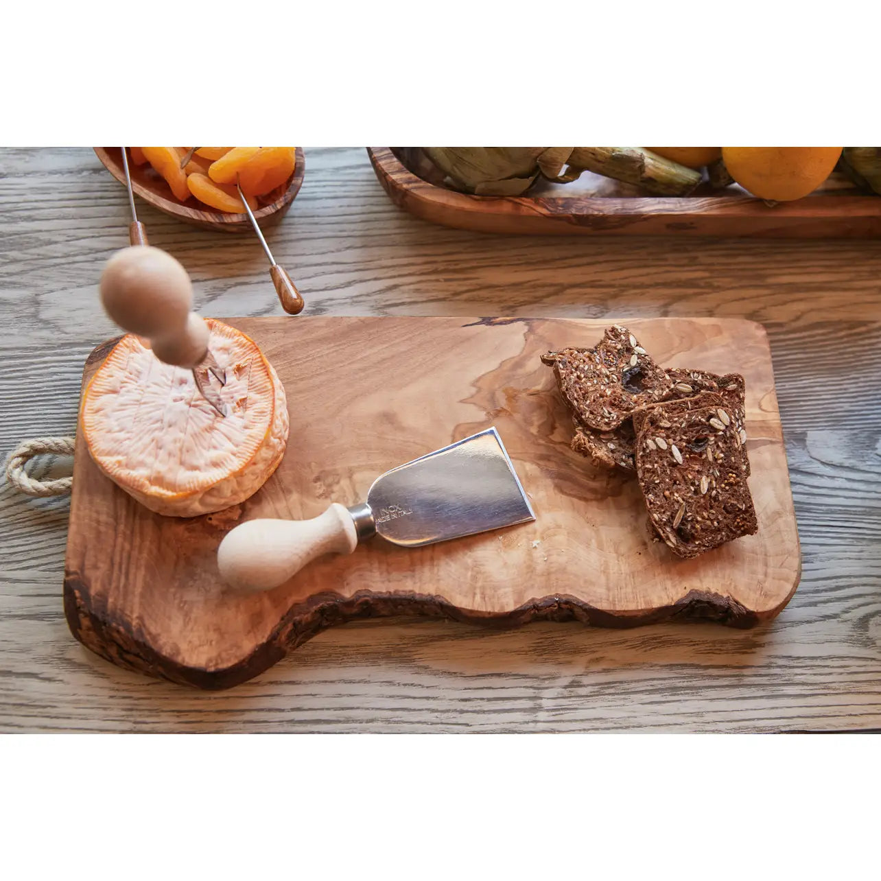 Italian Olive Wood Charcuterie & Cheese Board – Handcrafted Rustic Serving Board